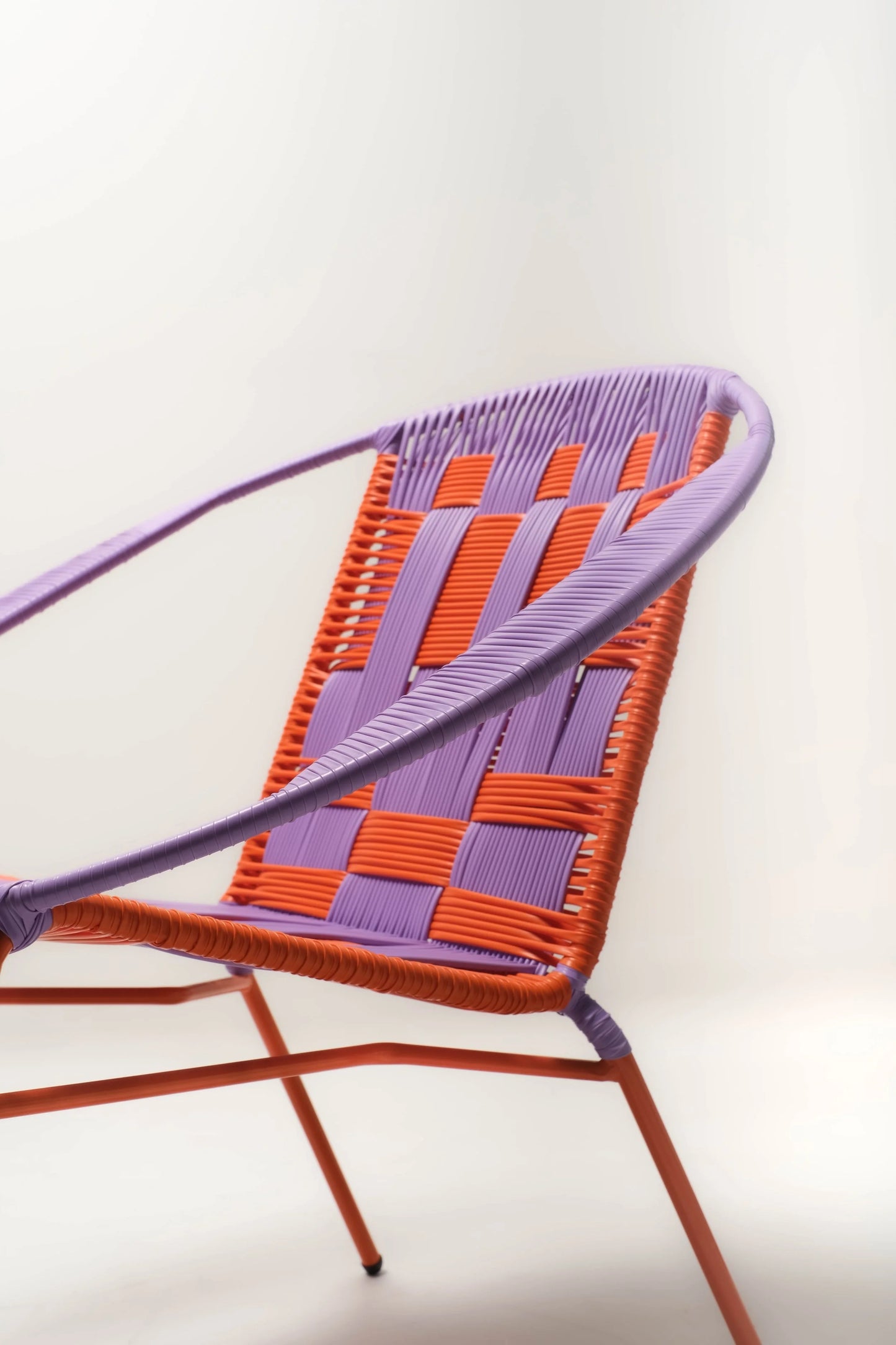 Iconos Easy Chair