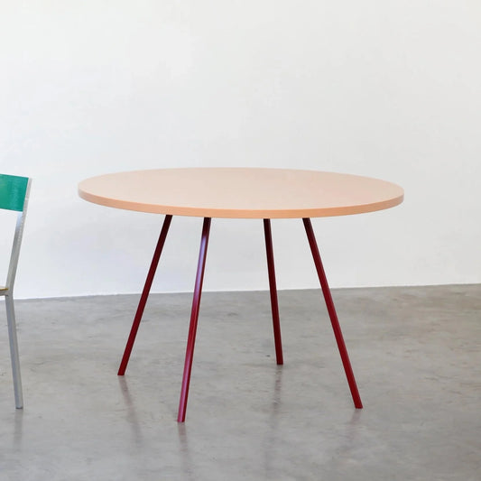 round_table_blueandpink.jpg