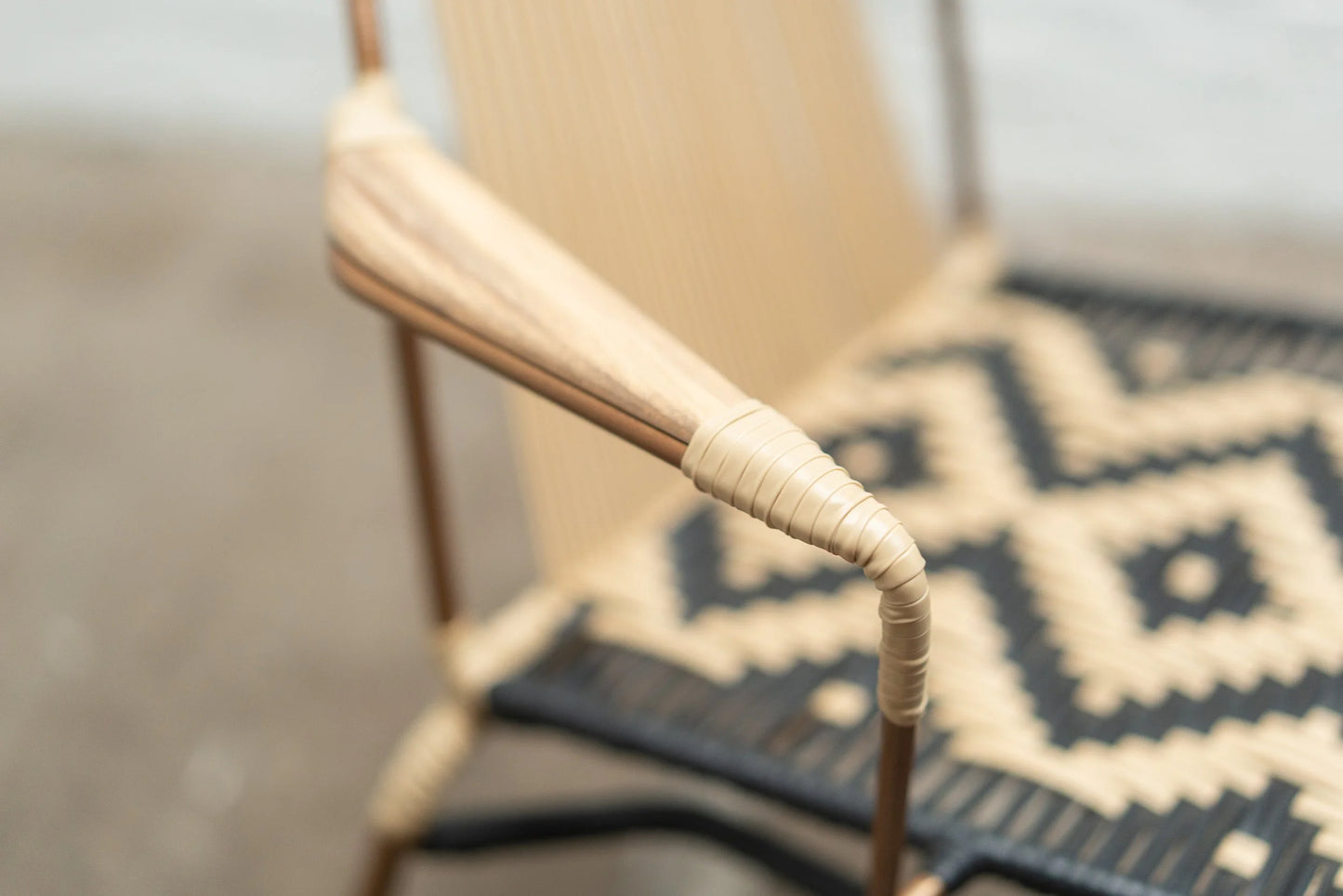 LA PERLA II WOODEN ARMS