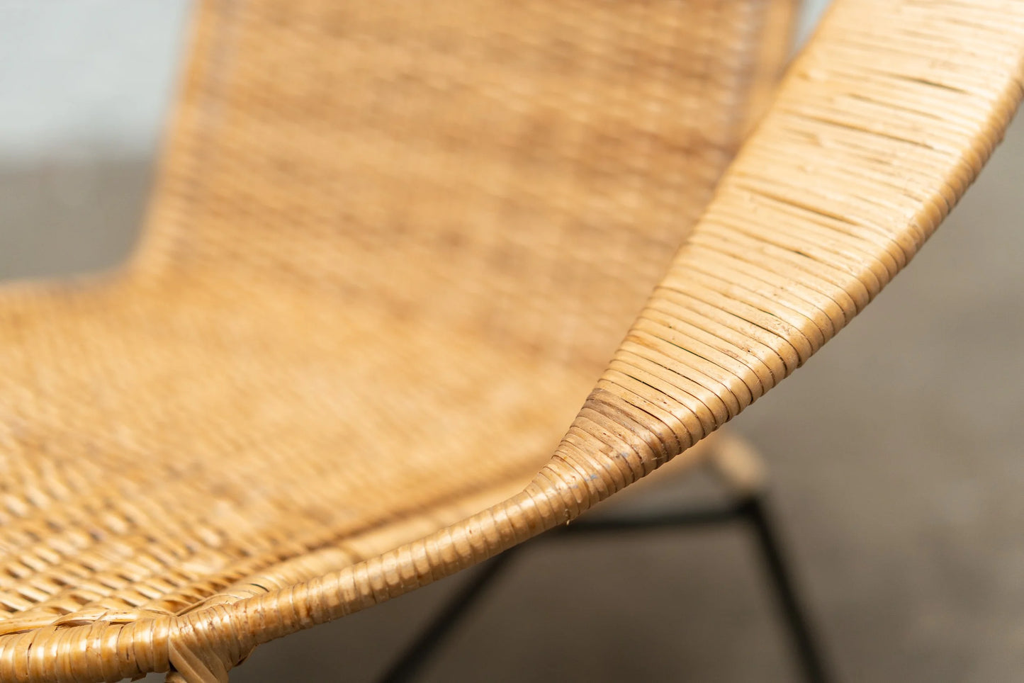NATURAL EASY CHAIR