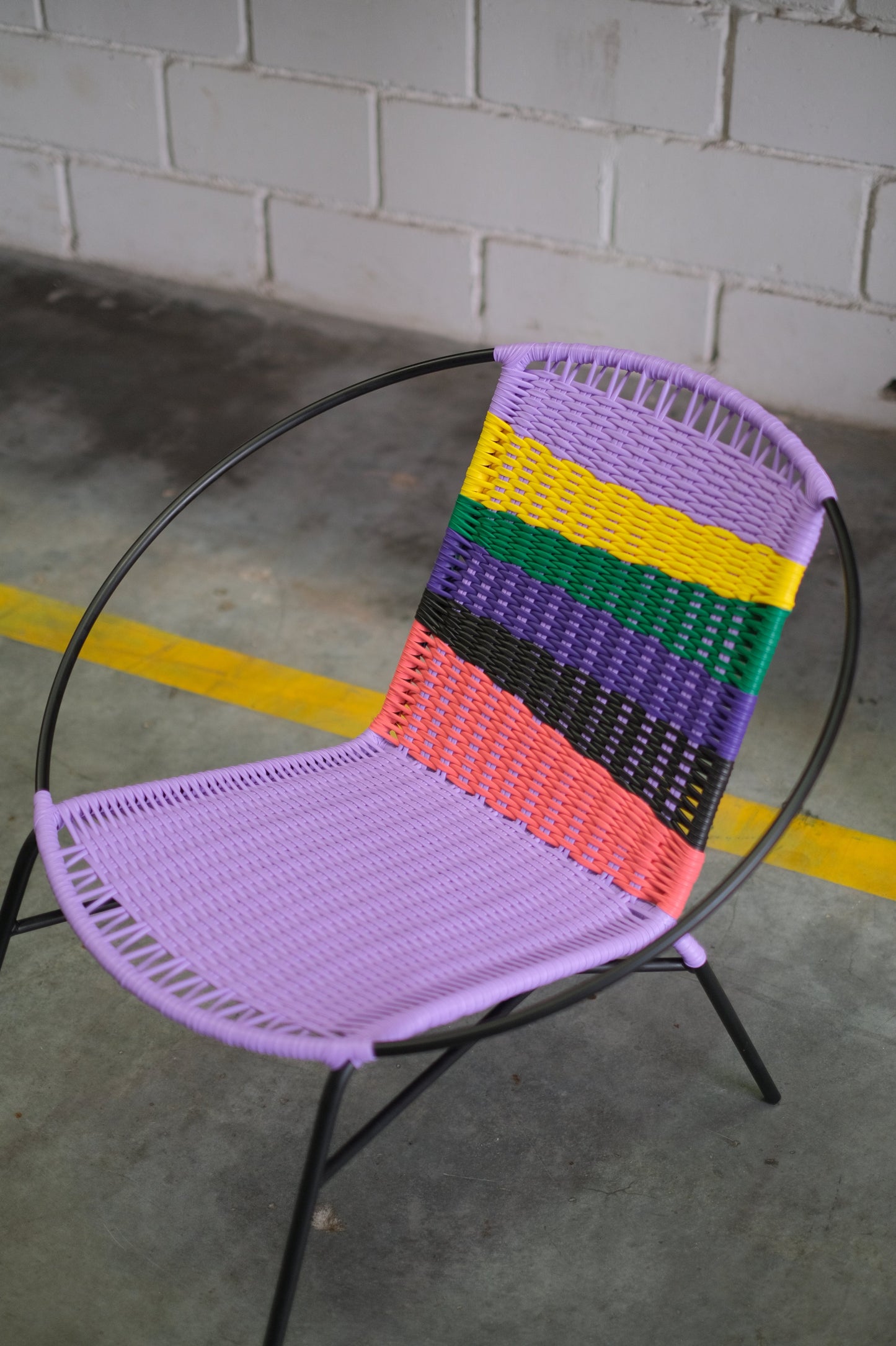 EASY CHAIR ICONOS