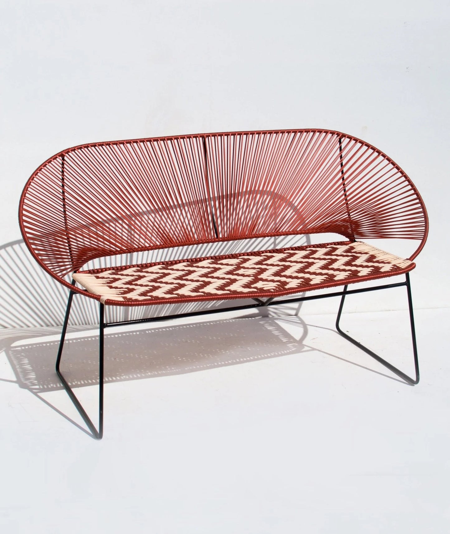 TUCURINCA BENCH