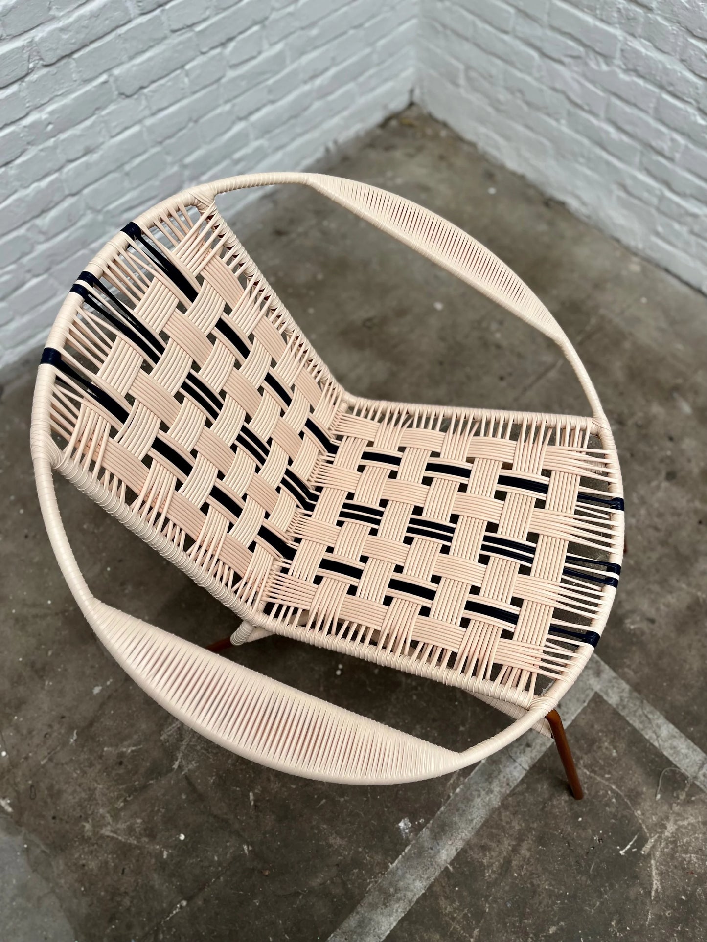 MONTE CUCS EASY CHAIR