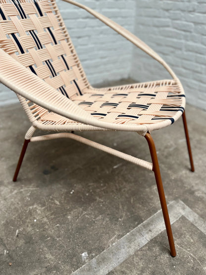 MONTE CUCS EASY CHAIR