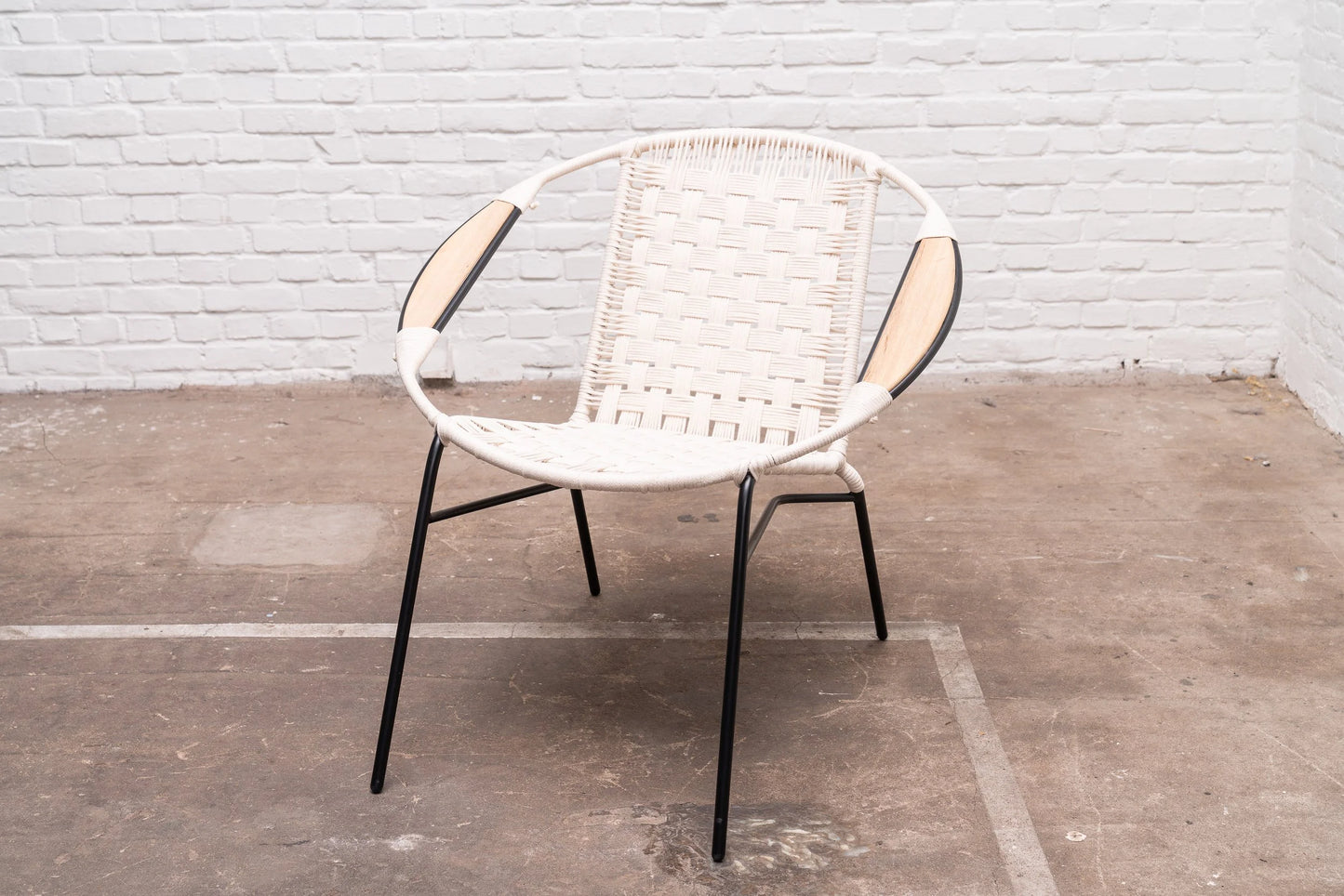 NATURAL EASY CHAIR