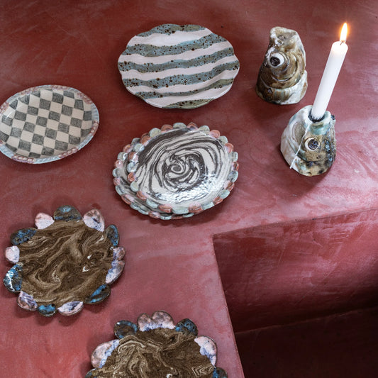 Lerry 2024 Petal Plate Brown Marble