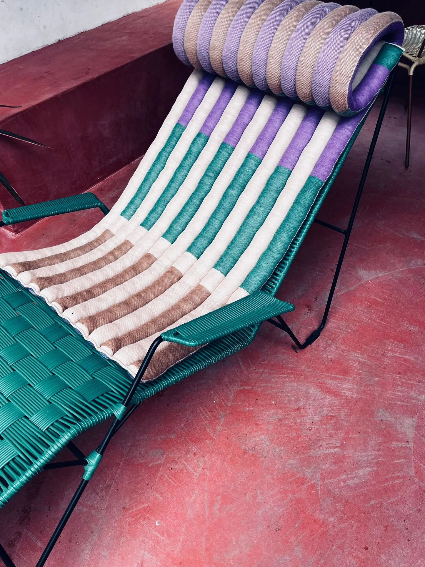 LA LA LOUNGE OUTDOOR