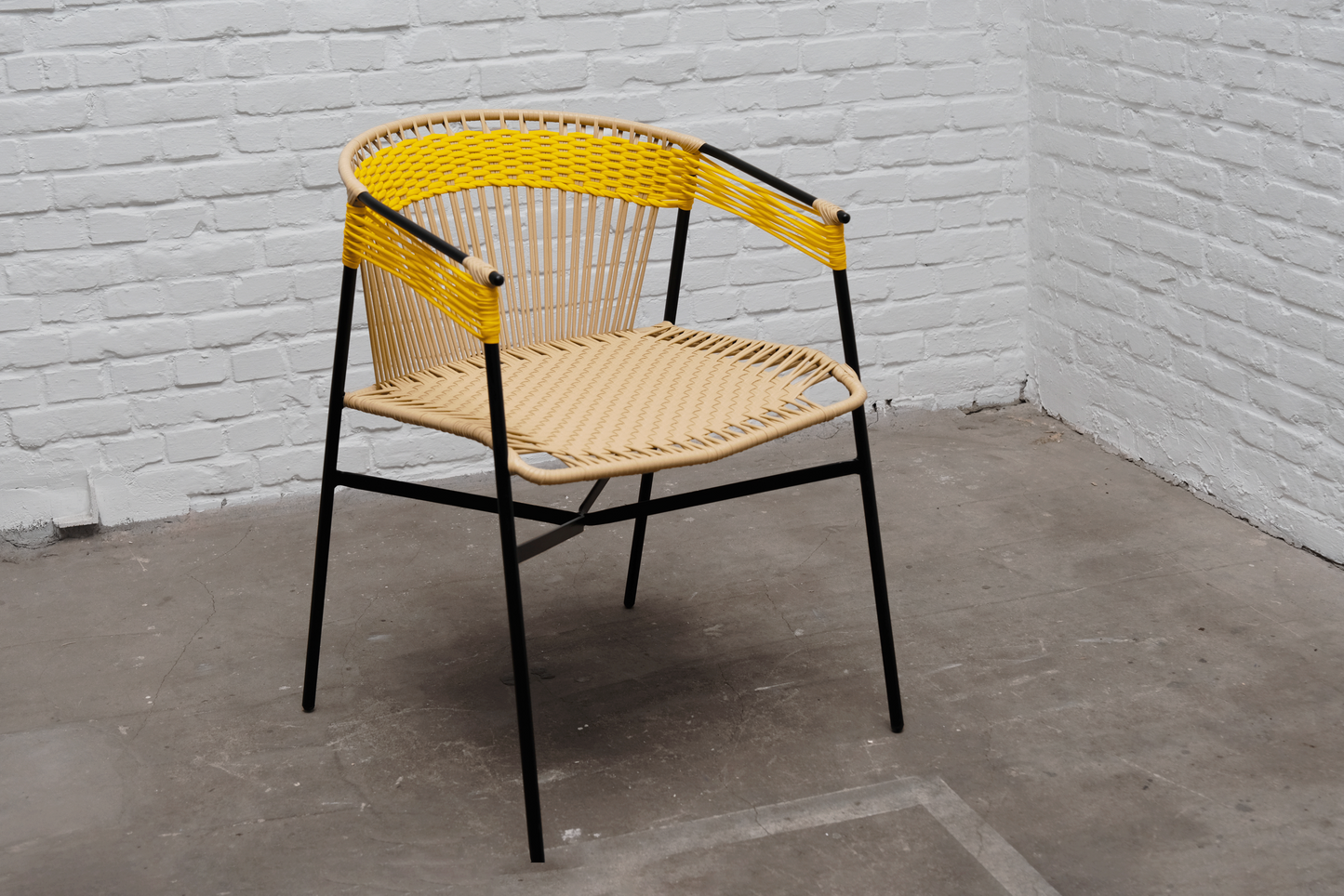 MAYE CHAIR